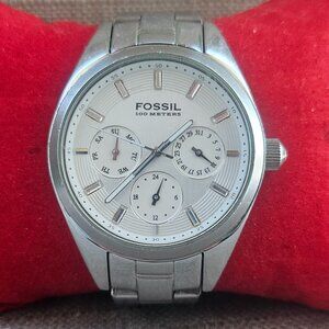 Fossil Girls Wristwatch Multi Functional Analog Quartz Silver Tone Wrist Watch